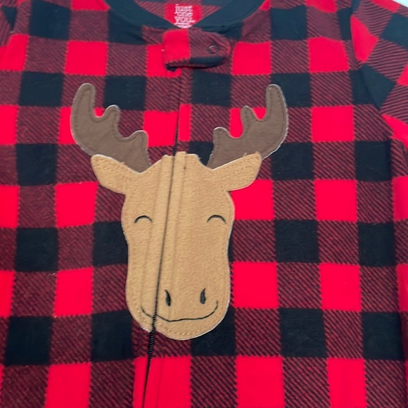 Carter’s - Picture 3 of 3